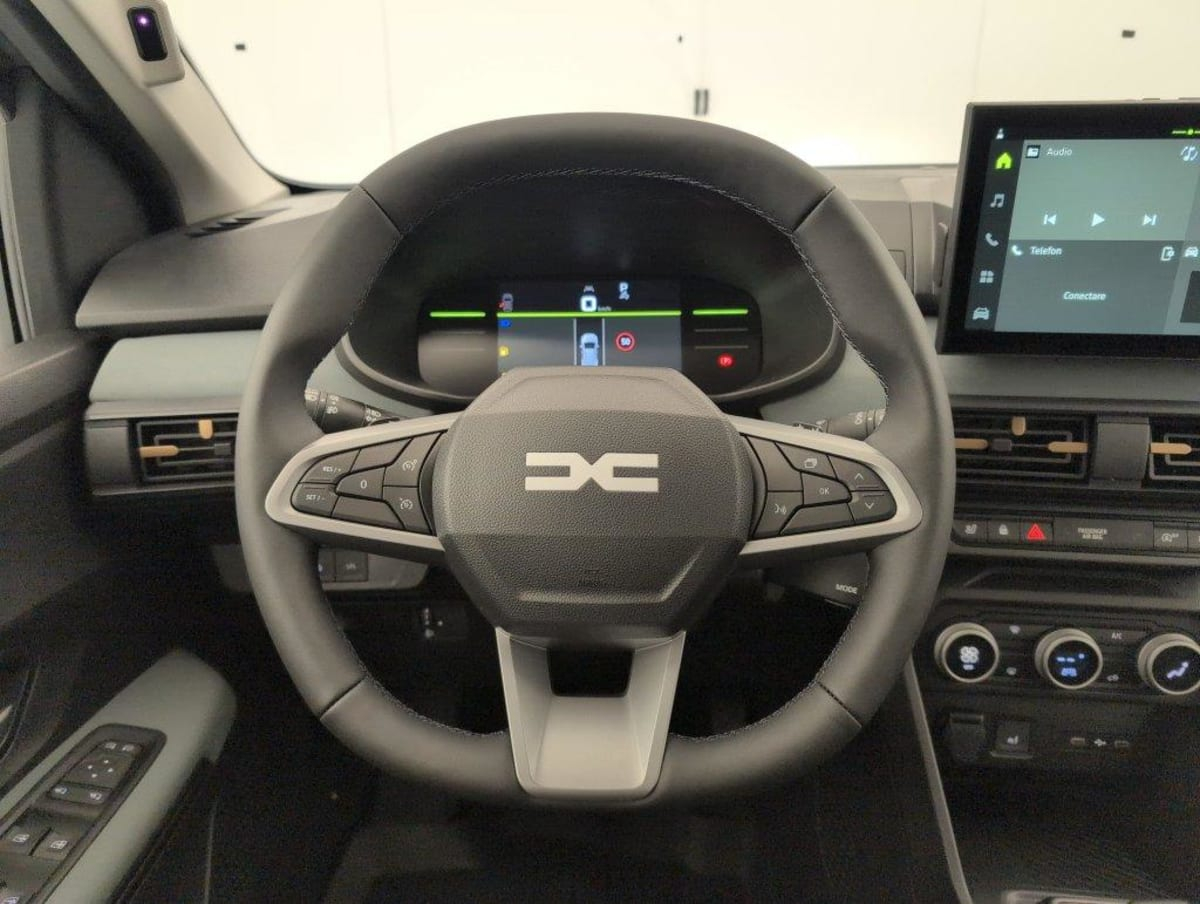 Dacia Sandero — photo 13