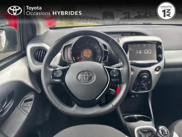 Toyota Aygo 1.0 vvt-i 72ch x-play 5p — photo 9