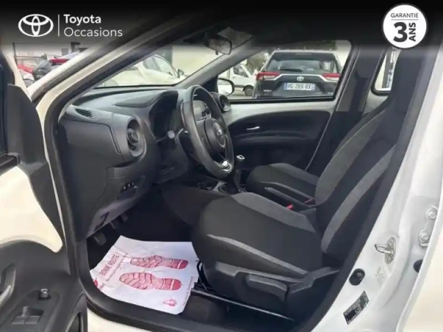 Toyota Aygo X 1.0 vvt-i 72ch dynamic — photo 9
