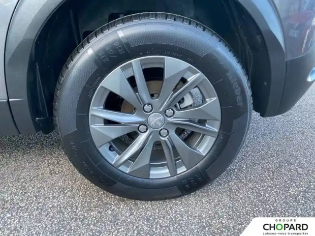 Peugeot 2008 puretech 100 s&amp;s bvm6 — photo 11