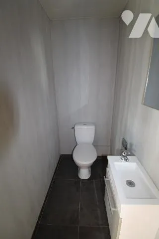 Photo 33