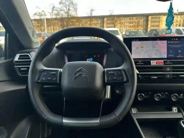 Citroën C4 puretech 130ch s&amp;s shine — photo 9
