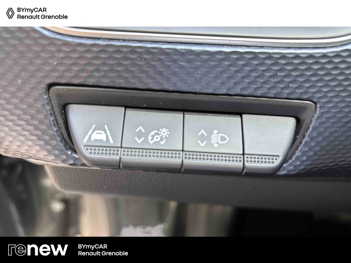 Renault Arkana E-Tech hybride 145 - 22 — photo 19