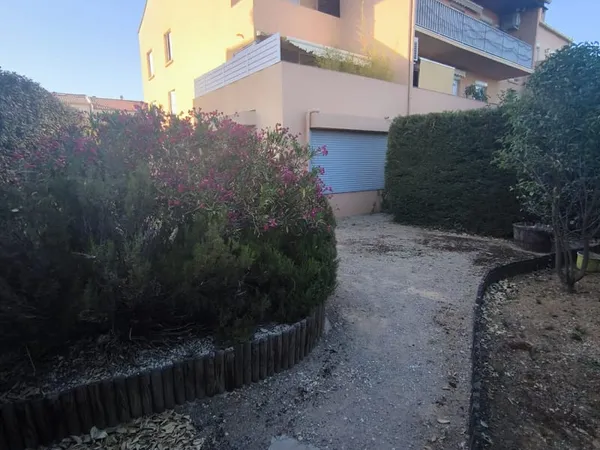 Appartement T3 RDJ avec terrain de 280M2