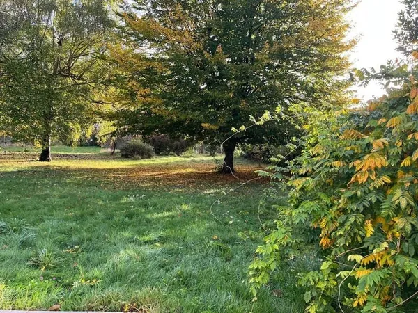 Terrain constructible 960 m²