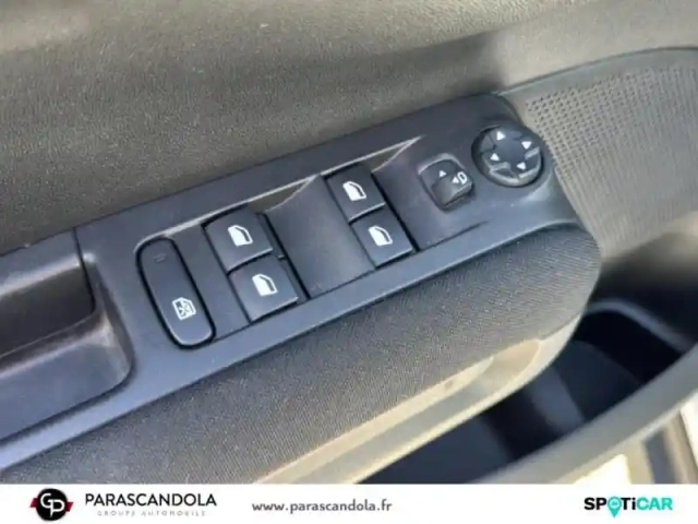 Citroën C3 Aircross puretech 130ch s&amp;s rip curl eat6 — photo 12