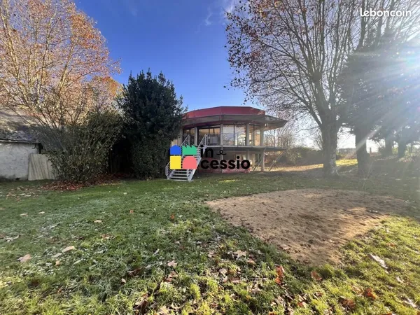 Local restaurant 436 m²