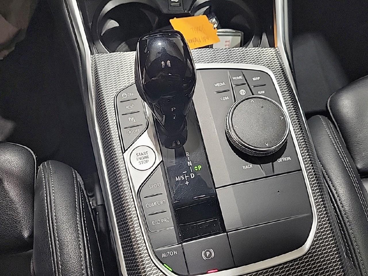 Bmw Serie 3 touring 318d 150 ch bva8 m sport — photo 17