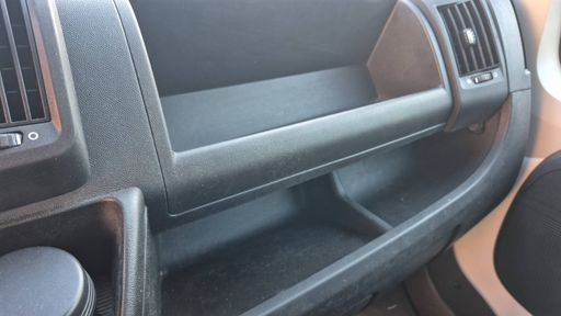 Peugeot Boxer L1H1 2.2 HDI 110 - Confort – 2015 – 24255 km – Diesel – Boîte Manuelle — photo 30