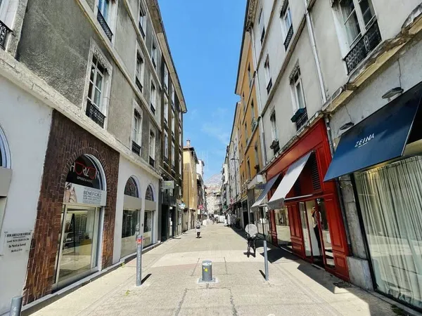 Immeuble 315 m²