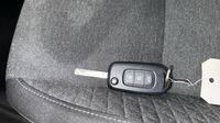 Renault Clio 1.5 Blue dCi 85ch Zen — photo 16