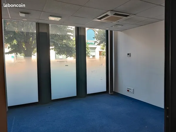 Local 535 m² LIMOGES