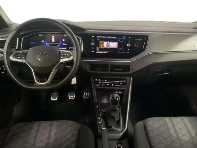 Volkswagen Polo 1.0 tsi 95 s&amp;s bvm5 r-line edition — photo 8