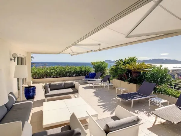 Appartement 5 pièces 163 m²