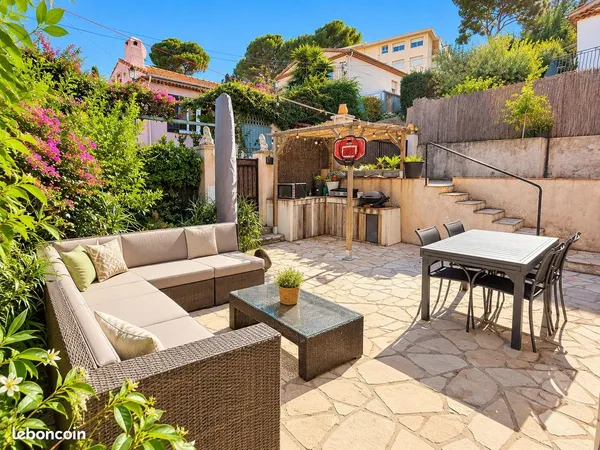 Le cannet - maison individuelle avec studio indépendant, terrasse et jardin