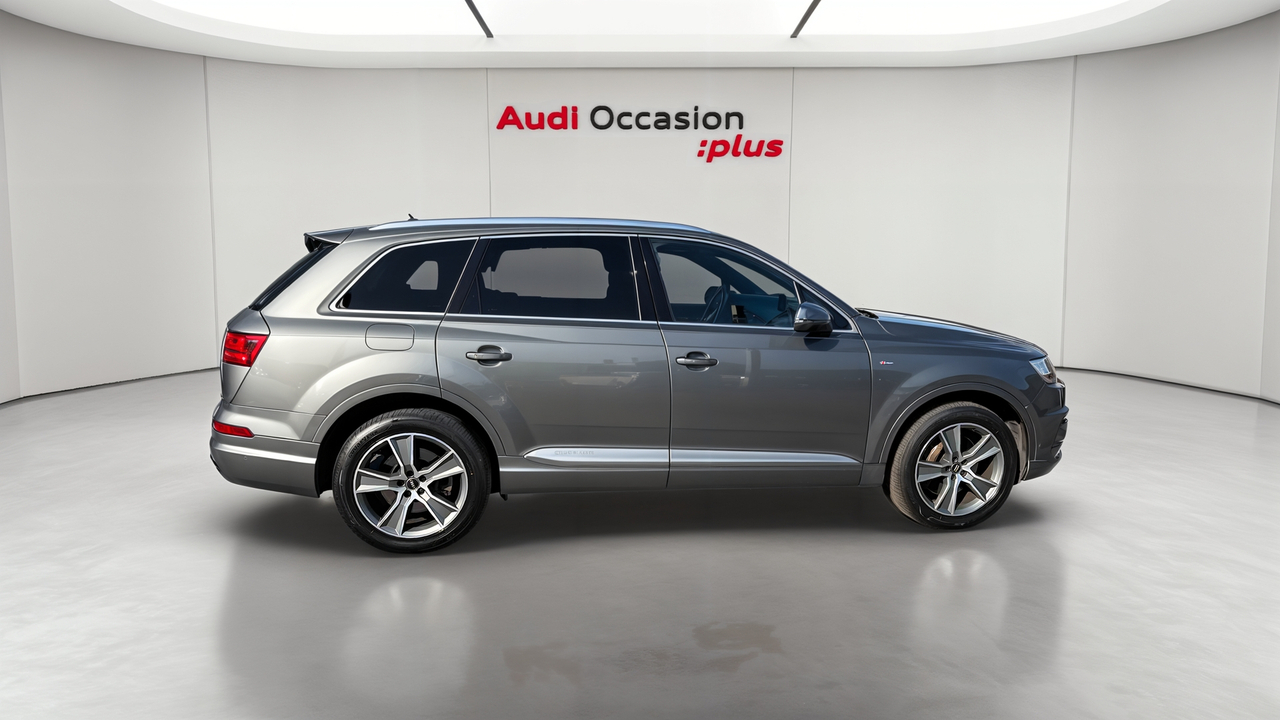 Audi Q7 3.0 V6 TDI Clean Diesel 218 Tiptronic 8 Quattro 7pl — photo 6