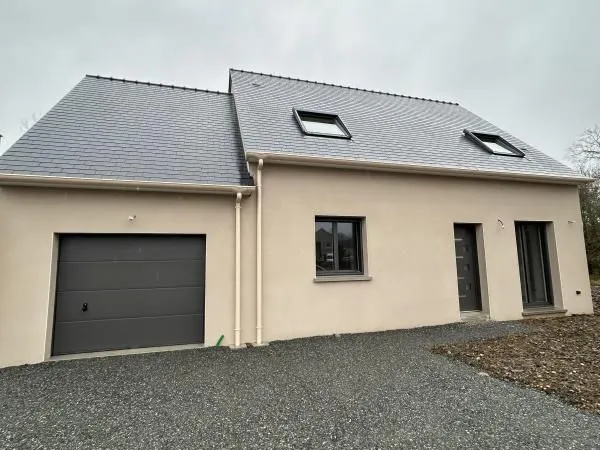 Maison 100 m² L Hotellerie De Flee