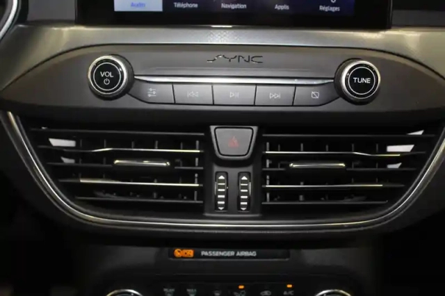 Ford Focus sw 1.0 ecoboost 125 s&amp;s — photo 23