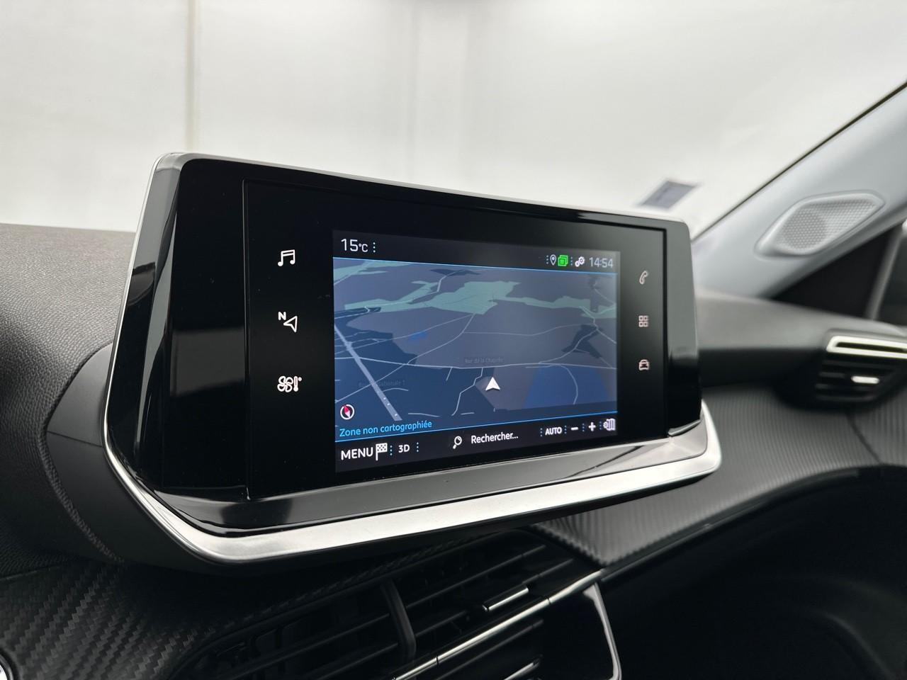 Peugeot 2008 puretech 100 s&s bvm6 allure — photo 11