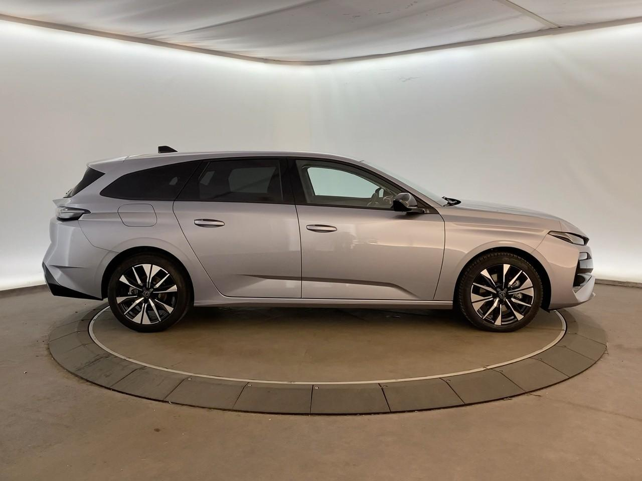Peugeot 308 sw bluehdi 130ch s&s eat8 allure — photo 4