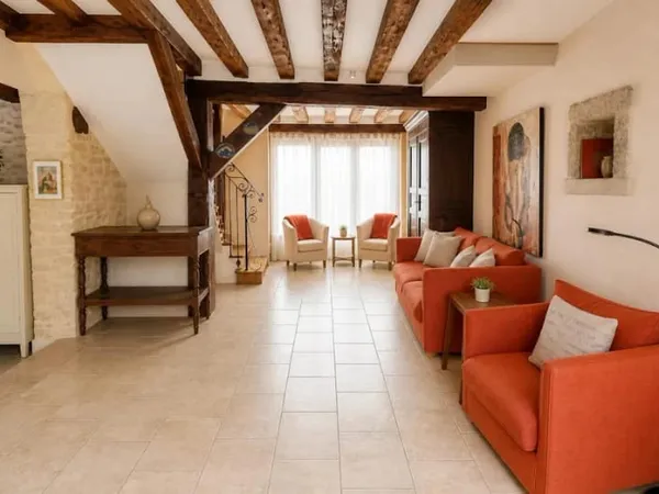 Maison 10 pièces 215 m²