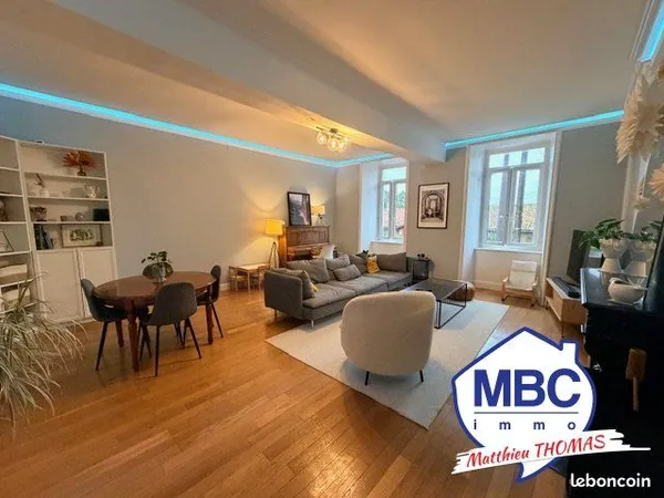 Maison 8 pièces 193 m²