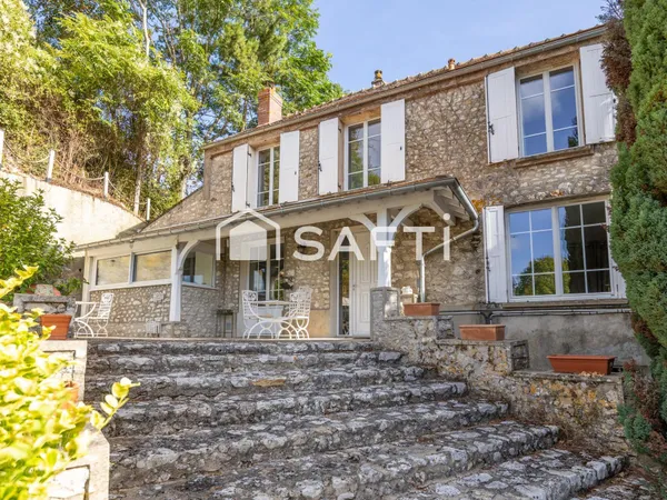 Maison de 130m2, 6 pièces, 4 chambres