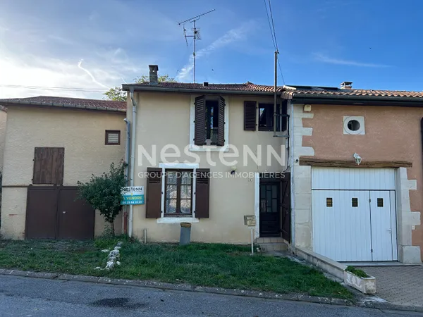 MAISON - 2 CHAMBRES - JARDIN - ISSONCOURT LES TROIS DOMAINES