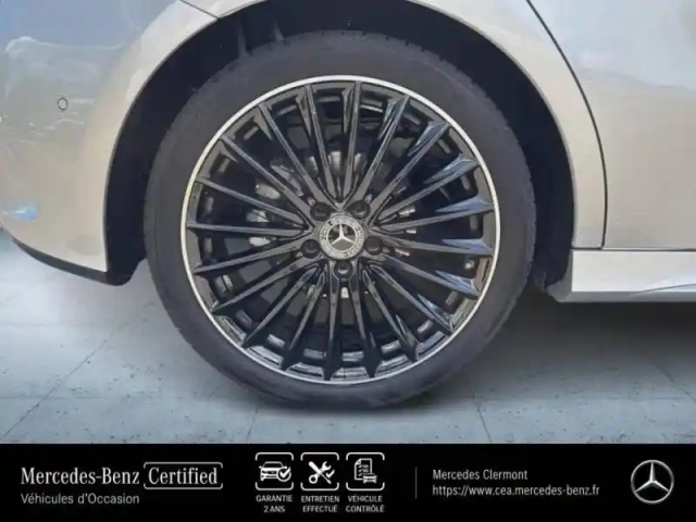 Mercedes Classe A 180 d 116ch amg line 8g-dct — photo 9