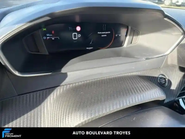 Peugeot 208 1.2 puretech 100ch s&amp;s allure eat8 — photo 25