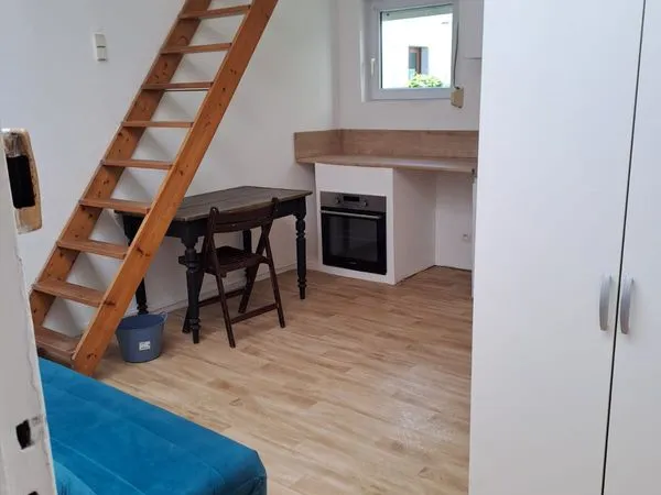Studio duplex secteur sebastopol