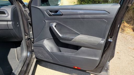 Volkswagen T-Roc 2.0 TDI 150 4Motion DSG7 - First Edition – 2018 – 171286 km – Diesel – Boîte Automatique — photo 26