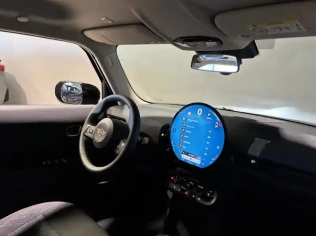 Mini Cooper 5 portes s 204ch essential dkg7 — photo 5