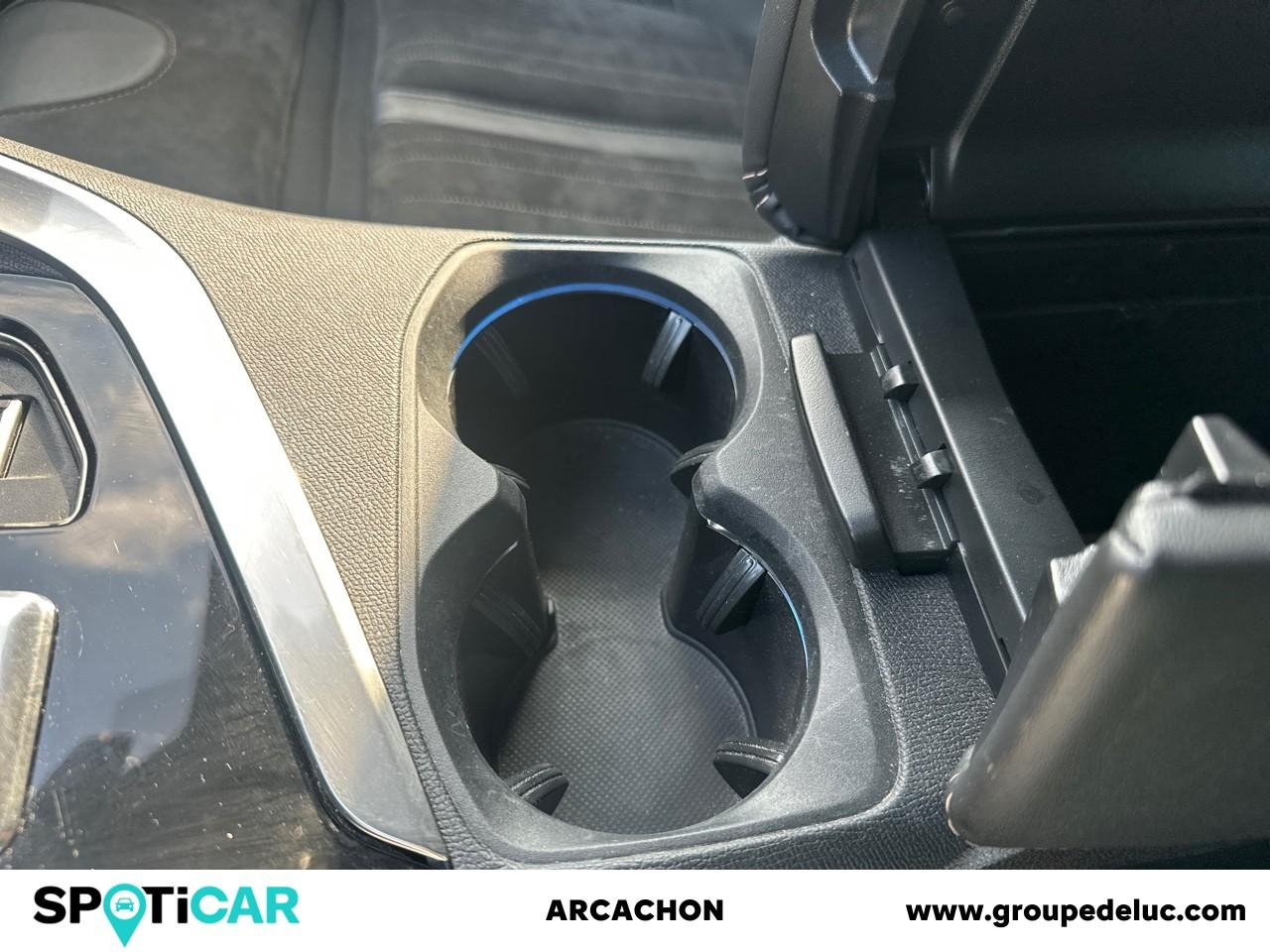 Peugeot 3008 1.2 puretech 130ch s&s gt pack eat8 — photo 49
