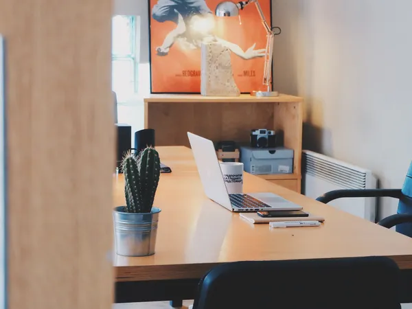 VANNES EST - A louer bureaux