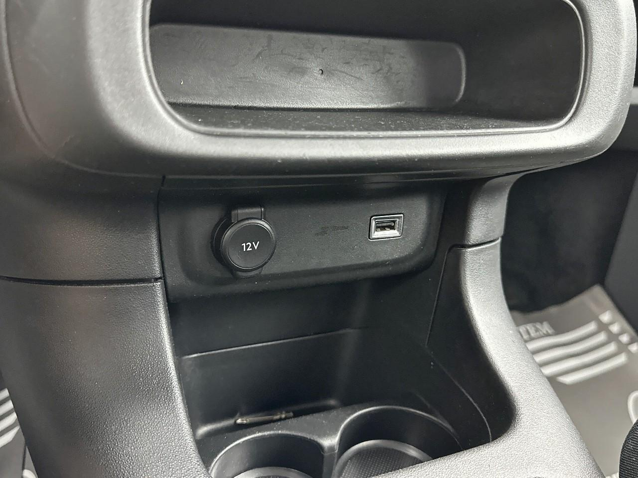 Citroën C3 bluehdi 100 s&s bvm6 feel — photo 25
