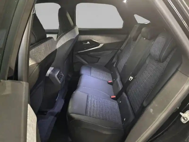 Peugeot 3008 hybrid 145 e-dcs6 — photo 34