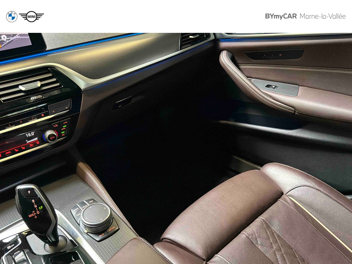 BMW 545e TwinPower Turbo xDrive 394 ch BVA8 — photo 44