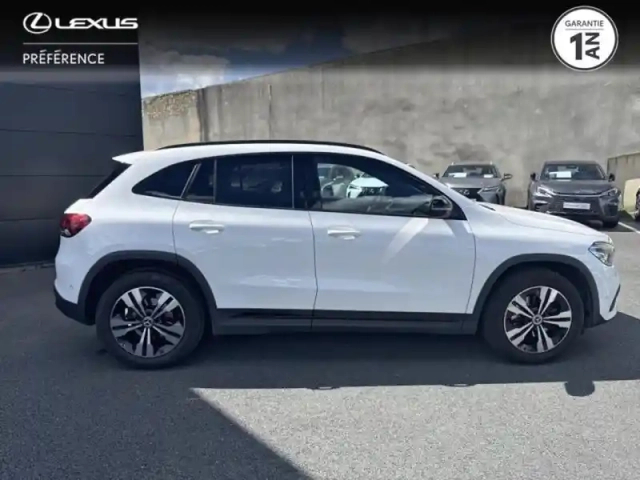 Mercedes Gla 200 163ch progressive line 7g-dct — photo 9