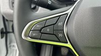 Renault Clio 1.0 TCe 90ch Evolution - 24 — photo 18