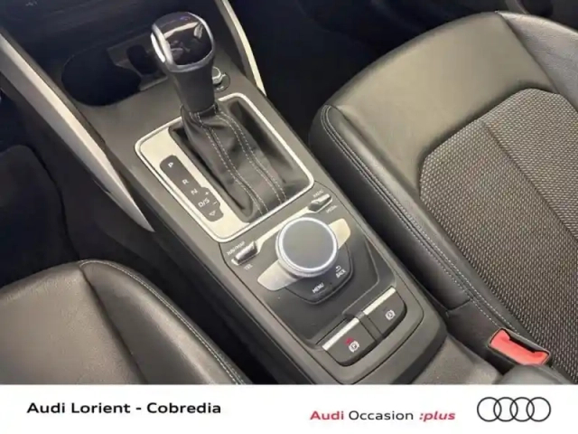 Audi Q2 35 tdi 150ch s line s tronic 7 — photo 13