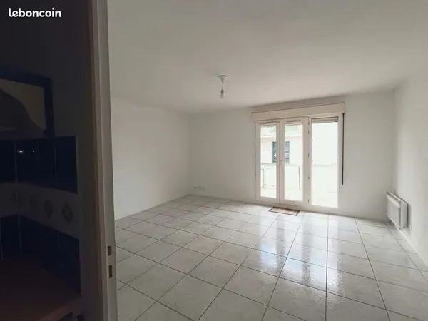 Appartement F1 Chambray les Tours