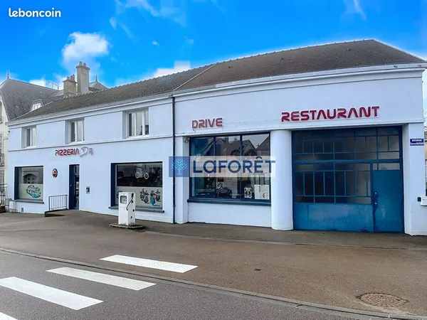 Local commercial 430 m² LANGRES