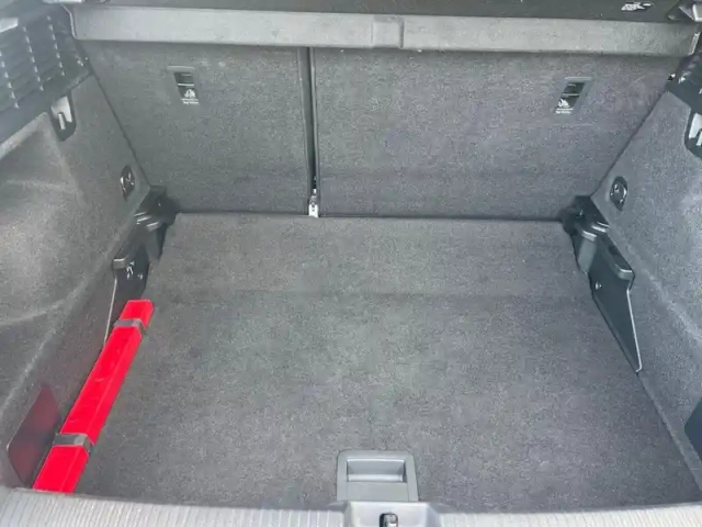 Audi Q2 35 tdi 150 s tronic 7 — photo 45