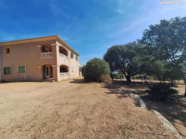 Maison 4 pièces 161 m²