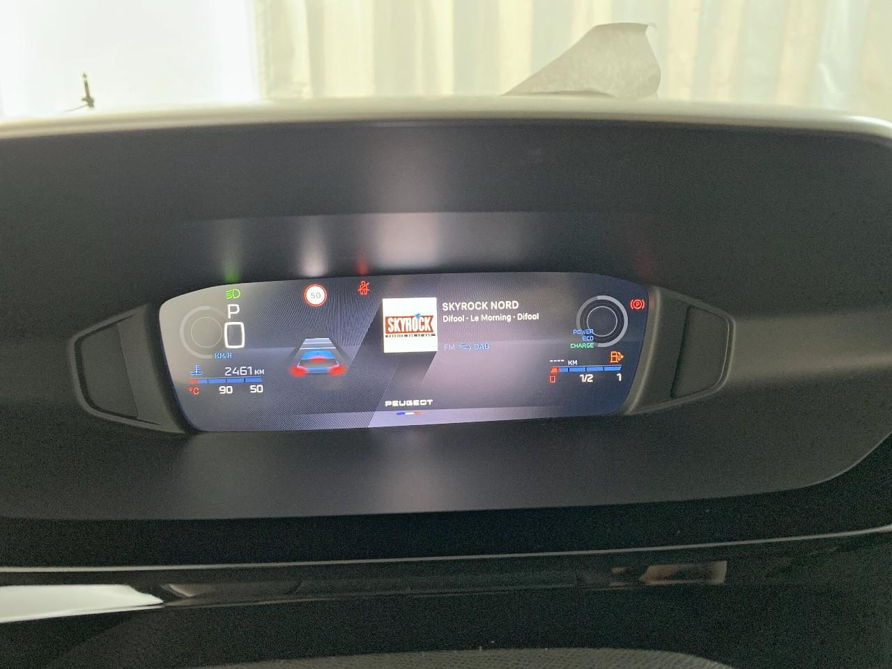 Peugeot 308 hybrid 145 e-dcs6 allure — photo 13