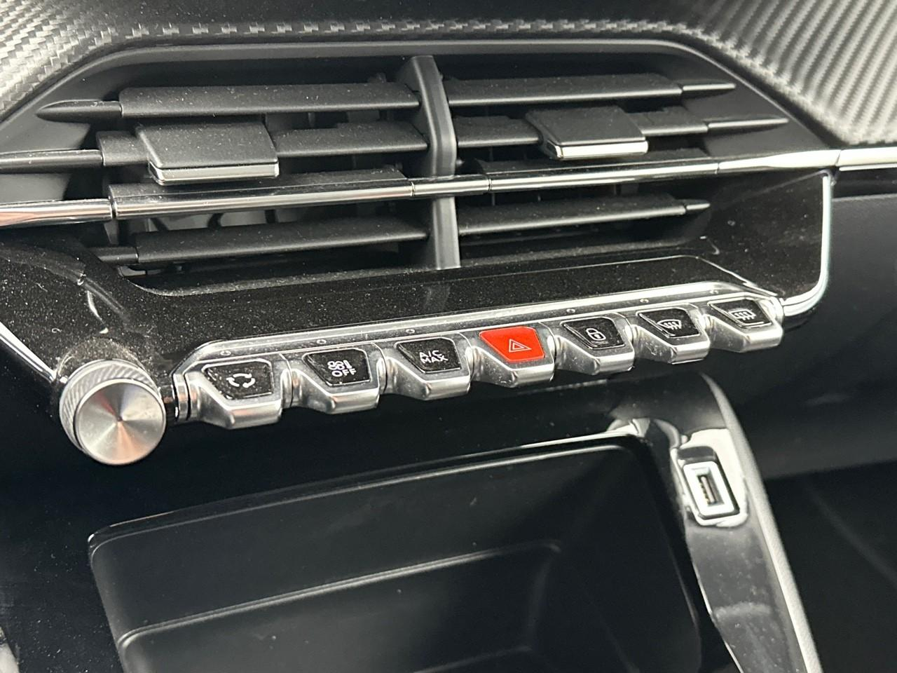 Peugeot 2008 puretech 100 s&s bvm6 style — photo 26