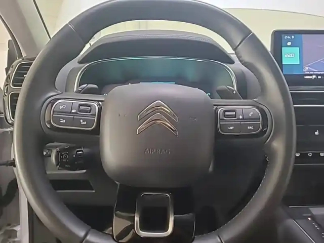 Citroën C5 Aircross hybride rechargeable 225 e-eat8 — photo 29