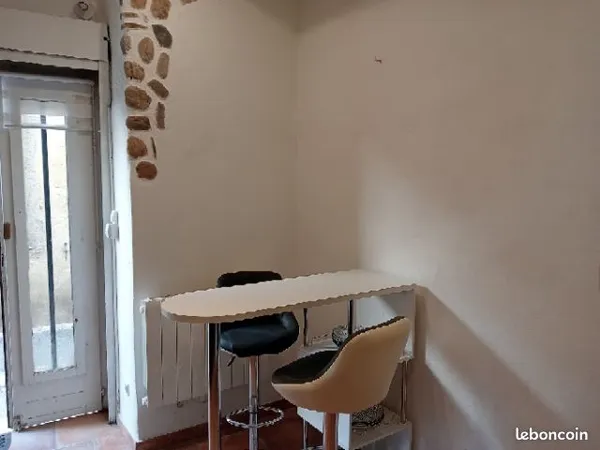 A louer studio centre Anduze