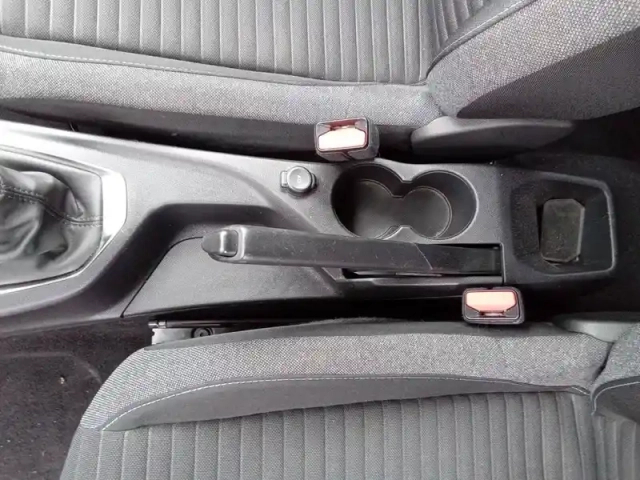 Peugeot 2008 bluehdi 110 s&amp;s bvm6 — photo 35